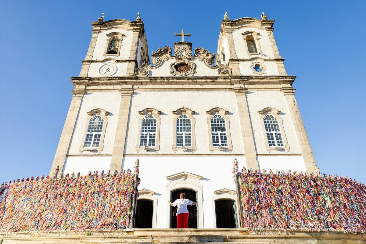 Caminha sai do Com&eacute;rcio e segue at&eacute; a Igreja do Bonfim. Foto: Reprodu&ccedil;&atilde;o