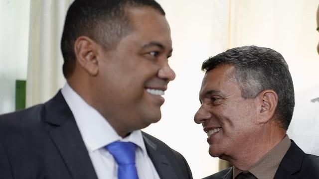 Prefeito Valnicio Armede (PP) e vice Adhemar Novaes (PL) podem ser cassados | Foto: Instagram/@adhemarnovaes