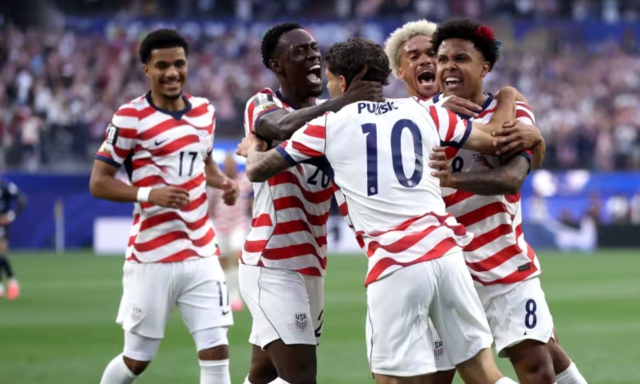 Estados Unidos goleiam o Paraguai. Foto: FIFA