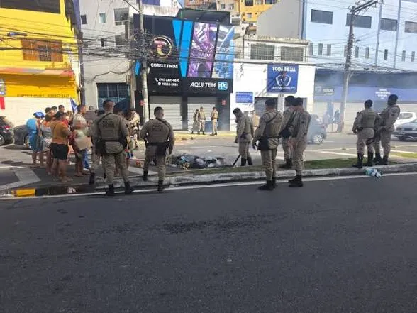 Sepultamento de garoto baleado no Engenho Velho  da Federação ocorre neste sábado