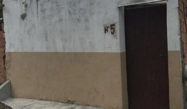 Mulher de 42 anos é morta a facadas pelo ex-cunhado na frente da irmã em Arembepe, diz polícia 