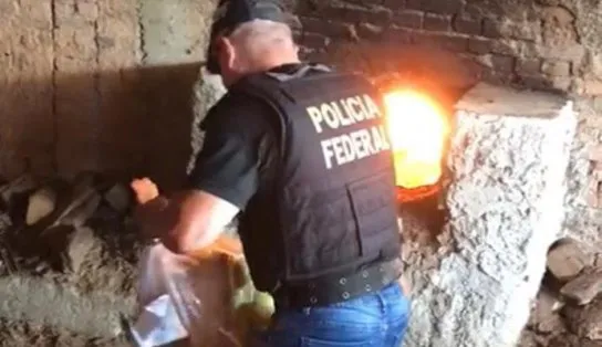 PF incinera 200kg de entorpecentes na Bahia