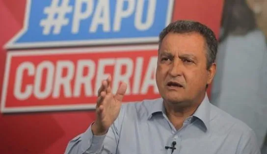 Rui Costa diz que compra de vacinas por empresas privadas "não resolve o problema do povo"