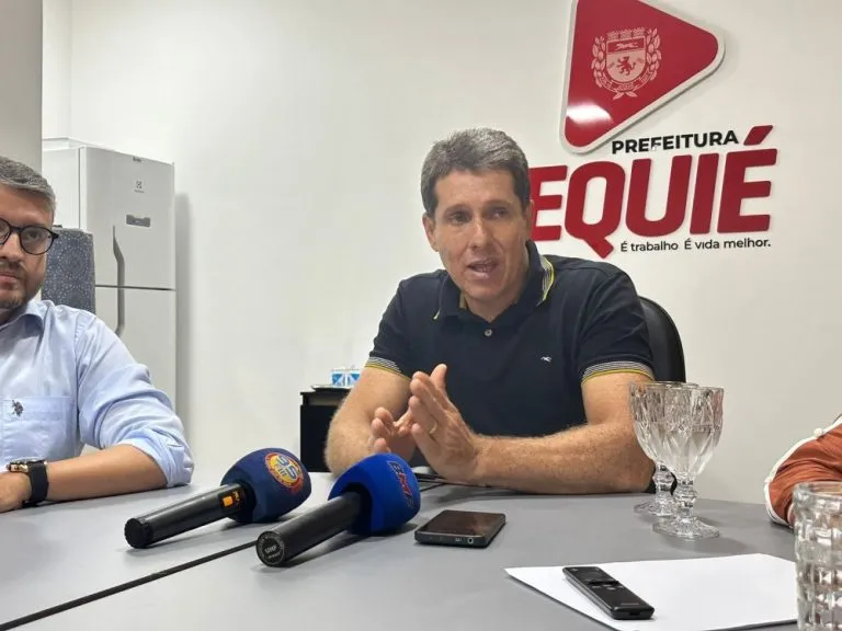 Prefeito cobra ações emergenciais após ViaBahia deixar concessão das BRs
