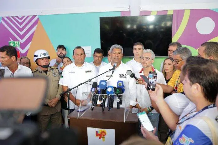 Jerônimo exalta decisão da Segurança Pública para fechamento de acessos à Barra