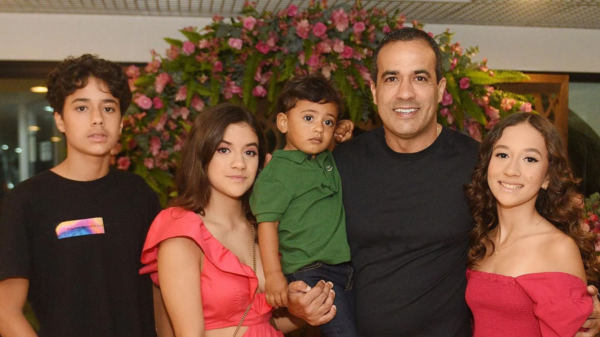 Bruno Reis tem filhos? Veja como é a vida familiar do prefeito de Salvador