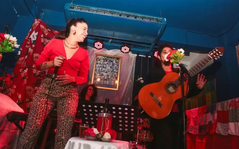 A festa Sapabrega faz parte do circuito alternativo da cidade, valorizando a diversidade musical e de express&atilde;o nas noites do Rio Vermelho/Foto: Maria de Paula&nbsp;