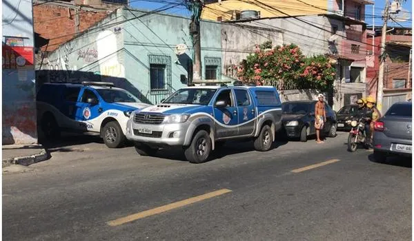 PM deflagra megaoperação na Fazenda Grande do Retiro após tiroteios e mortes provocados por "guerra do tráfico" 
