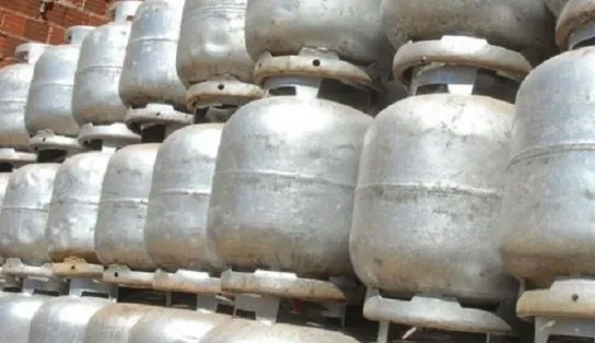 Petrobras reduz preço do gás de cozinha para distribuidoras; queda é de 4,7%