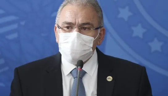 Ministro da Saúde anuncia chegada de 1,5 milhão de doses da vacina da Janssen ao Brasil nesta terça