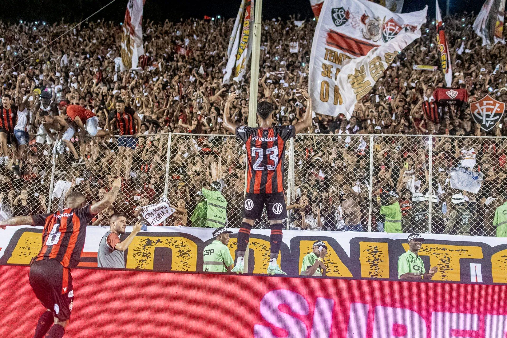 Dos clubes da primeira divisão, Vitória tem maior série invicta como mandante; Confira ranking