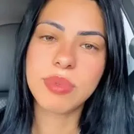 Candidata que teve vídeos íntimos vazados aparece chorando: 'Tentaram manchar o que eu construí'
