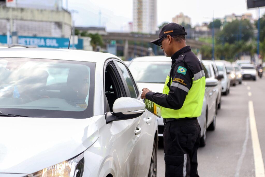 Transalvador garantiu que o trânsito não fosse afetado. Foto: Transalvador
