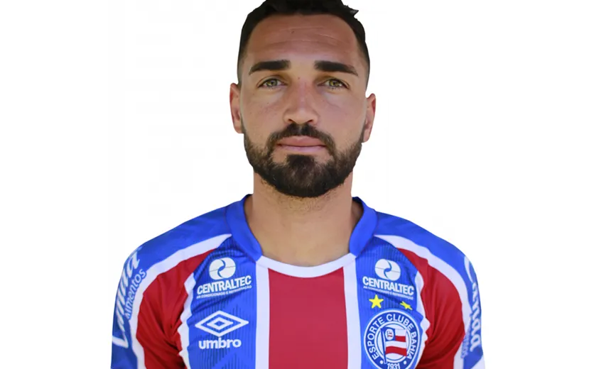 Fora de casa, Gilberto conquista artilharia isolada na Copa do Nordeste