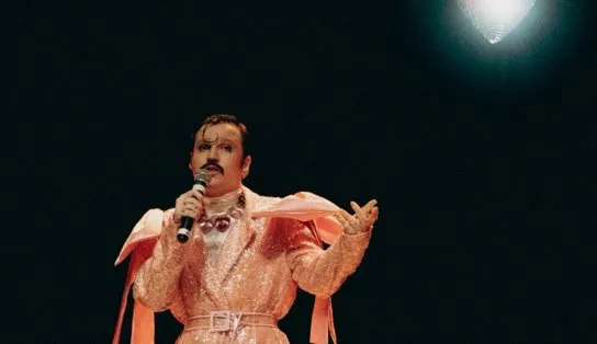 Humorista "Esse Menino" faz show em Salvador na quinta-feira; ingressos à venda