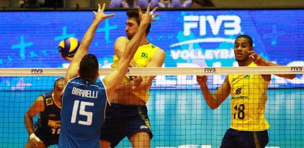 Na volta de Bernardinho, Brasil vence a Itália pela Liga Mundial