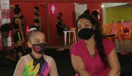 Ginasta Vice-campeã Baiana busca patrocínio e quer representar o Brasil