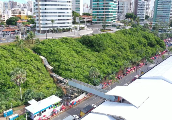 Justiça libera uso de passarela polêmica no Carnaval de Salvador
