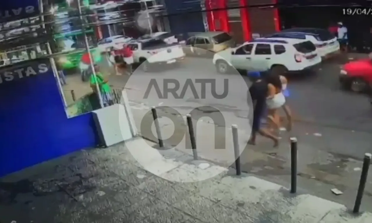 Mulher baleada no Coroado