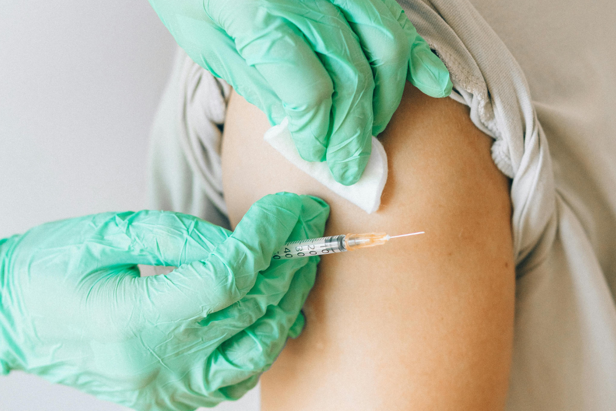 Prazo De Vacina&ccedil;&atilde;o Contra HPV &Eacute; Estendido At&eacute; 2026. | Foto: Ilustra&ccedil;&atilde;o Pexels 