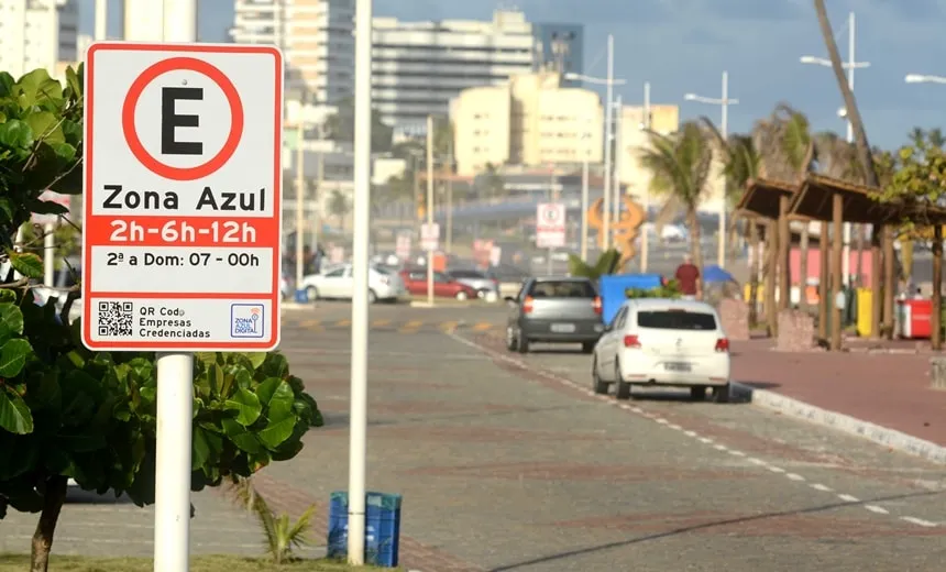 Zona Azul em Salvador começa a receber nova sinalização