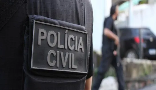 Estudante de medicina que já atendia pacientes e usava registro de outro profissional é preso em Feira de Santana 