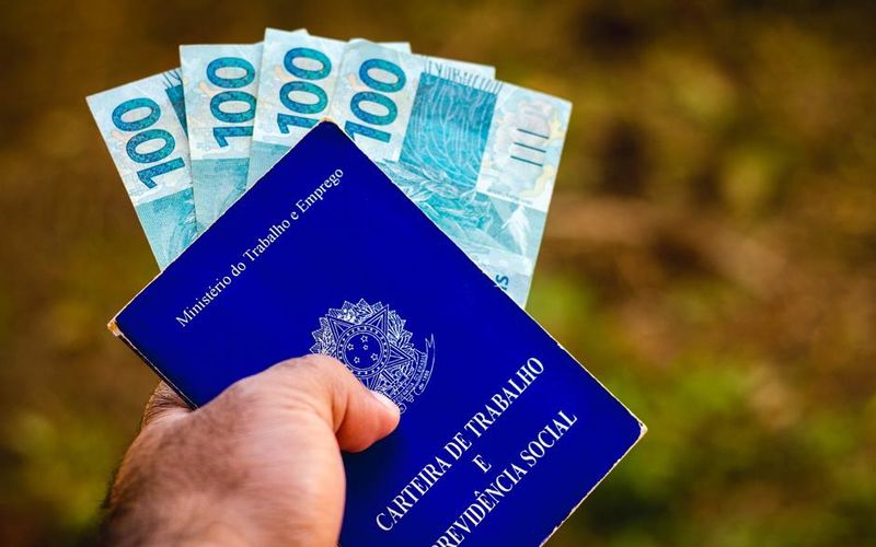 O INSS considera o per&iacute;odo de recebimento do benef&iacute;cio para calcular o valor proporcional. Por isso, quem come&ccedil;ou a receber a renda ao longo de 2026 n&atilde;o ter&aacute; direito ao valor integral/Foto: Reprodu&ccedil;&atilde;o