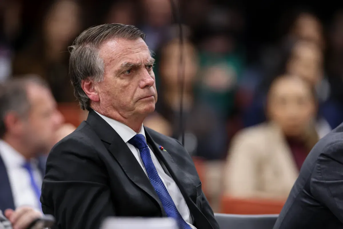 STF inicia julgamento de Jair Bolsonaro e mais sete aliados