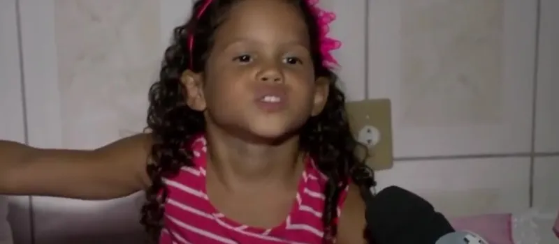 ESTRELA PRECOCE: Conheça a pequena baianinha, de apenas 5 anos, que é sucesso no YouTube