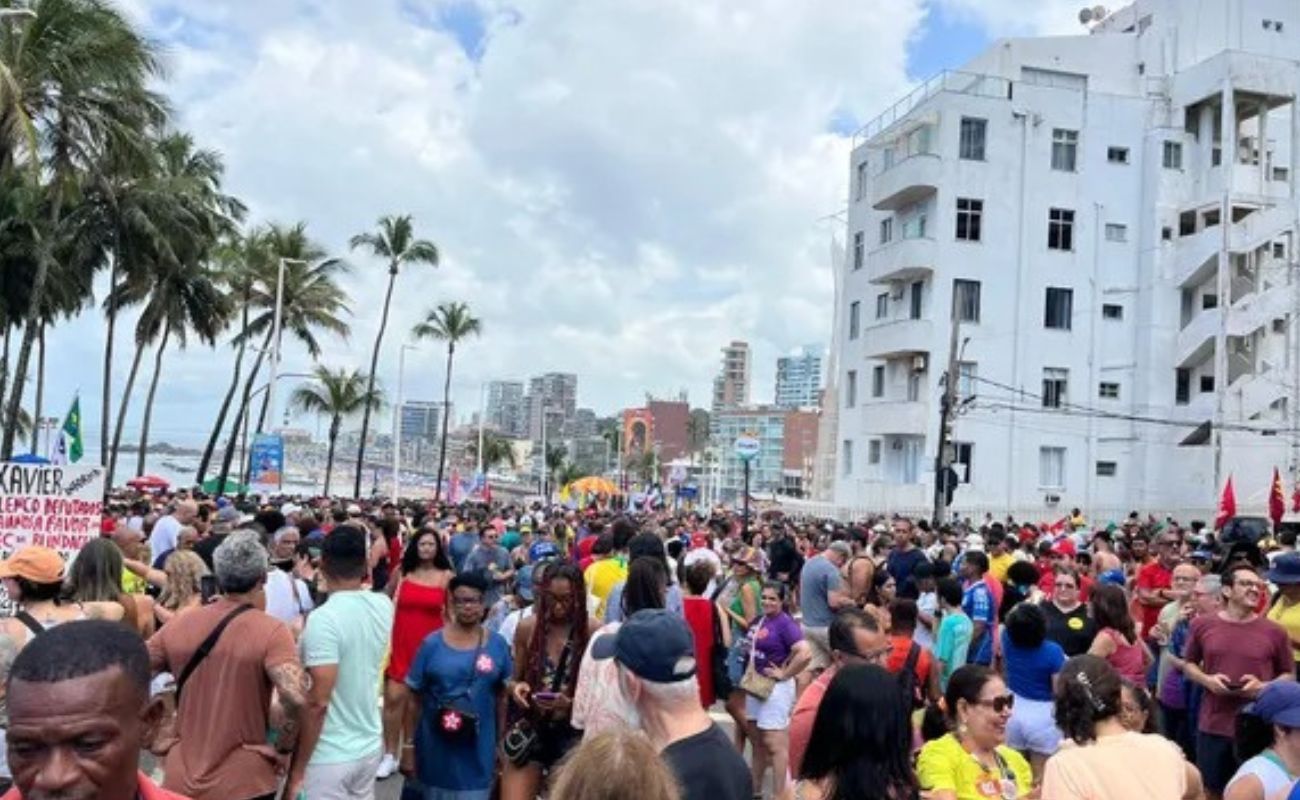 Salvador e diversas capitais reúnem manifestantes contra PL da Dosimetria