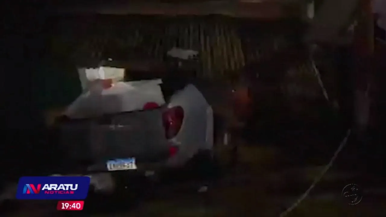 Acidente em lanchonete de Jaguaquara: Homem morre e outro fica ferido após veículo invadir local