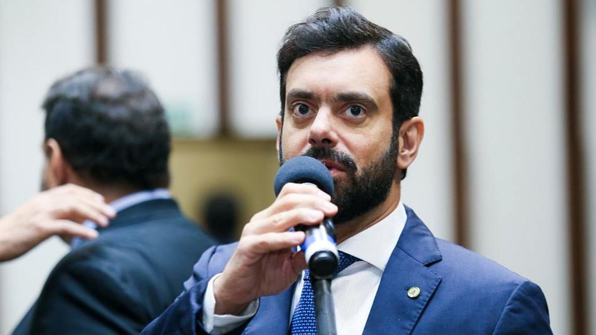 Correia afirmou que os 10% adicionais serviriam como estímulo à valorização dos docentes e lamentou a “falta de sensibilidade” do governo. Foto: Agência ALBA