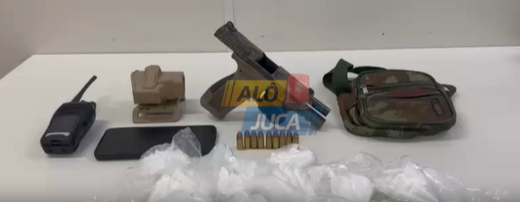 Drogas foram encontradas ap&oacute;s confronto com a PM.| Reprodu&ccedil;&atilde;o: Al&ocirc; Juca