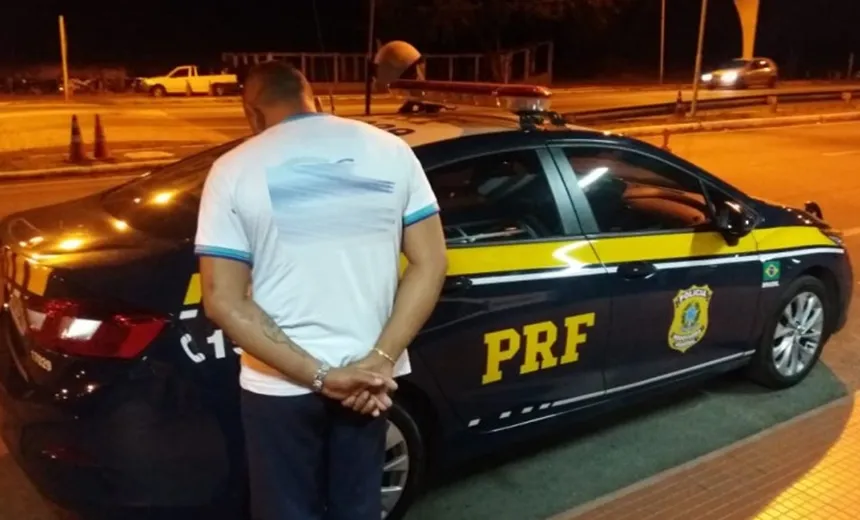 Viagem errada: motorista acusado de homicídio é preso enquanto trabalhava na Bahia