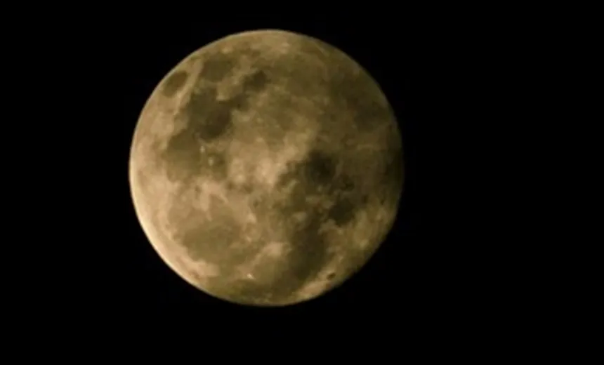  Você sabia? Nesta sexta 13 terá lua cheia pela primeira vez em 20 anos