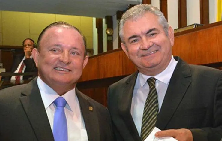 Coronel indica tentativa de manobra para Adolfo Menezes viabilizar nova reeleição na AL-BA