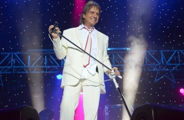 Noite do Rei: Roberto Carlos faz show em Salvador hoje; veja detalhes