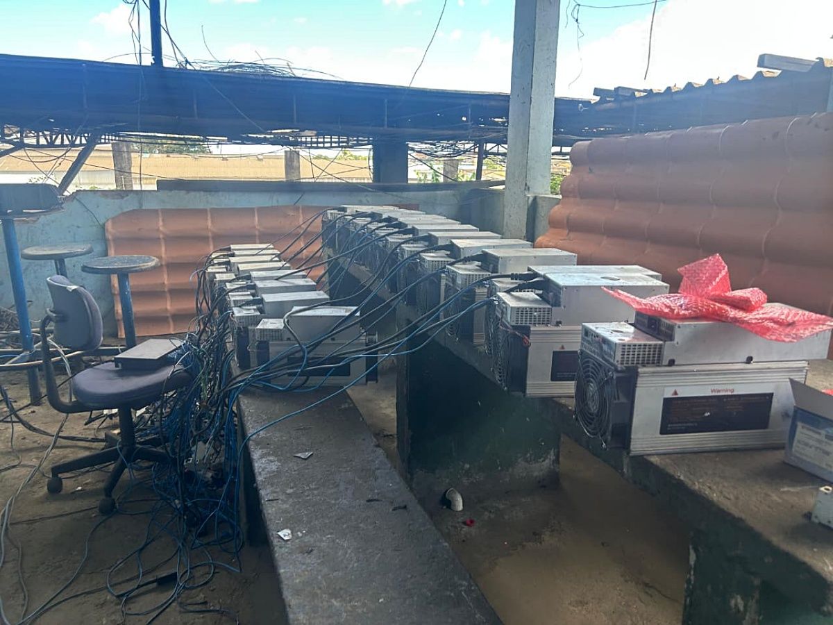 A operação que recuperou cabos e fios ocorreu nos bairros de Pirajá e Valéria, em Salvador. Foto: Ascom/PCBA