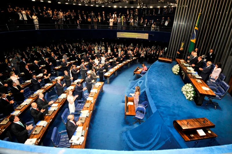 Comissão para apurar morte de jovens é anunciada no Senado
