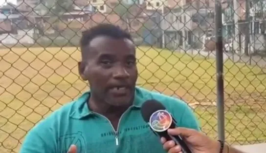 "Para de armar, pare de armar. A bomba pode estourar": Jorge Araújo entrevista Jhon Roberto no Subúrbio Ferroviário