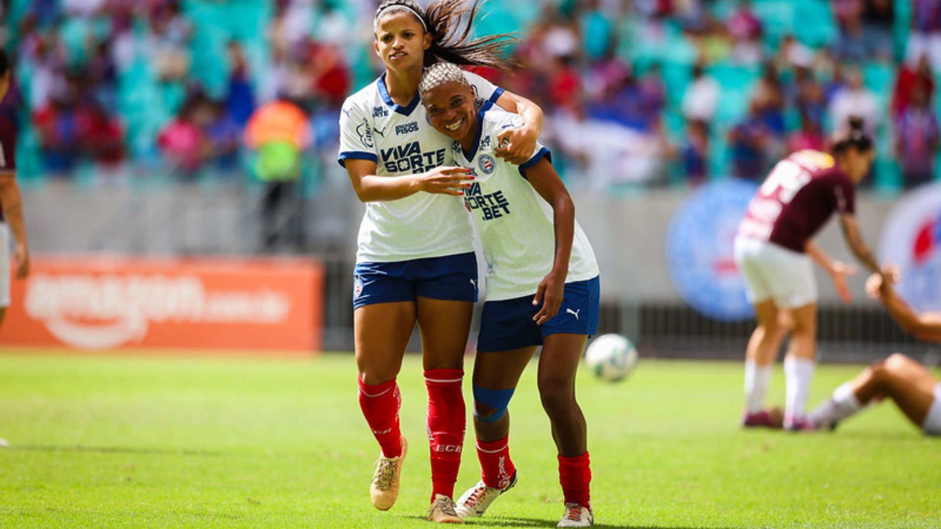 Bahia se aproxima das finais após triunfo na Fonte Nova| Foto: Letícia Martins/EC Bahia