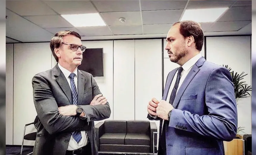 Apesar das críticas do filho Carlos, café da manhã com Bolsonaro deve continuar