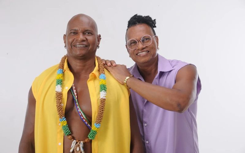 O projeto social Violinha Boa, idealizado pelos vocalistas Helon e Menininho da banda Viola de Doze, celebra sua primeira d&eacute;cada de atua&ccedil;&atilde;o/Foto: Divulga&ccedil;&atilde;o&nbsp;