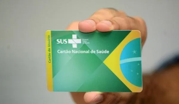 Mais de 1,7 milhão de pessoas já recadastraram cartão do SUS em Salvador; prazo segue até dia 30