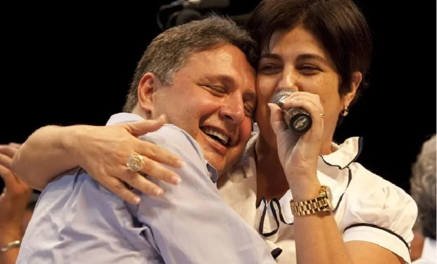 Ex-governadores, Anthony e Rosinha Garotinho são presos no Rio de Janeiro