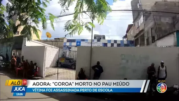 Um homem foi morto a tiros no bairro de Pau Mi&uacute;do, em Salvador, no in&iacute;cio da tarde desta quinta-feira (14)