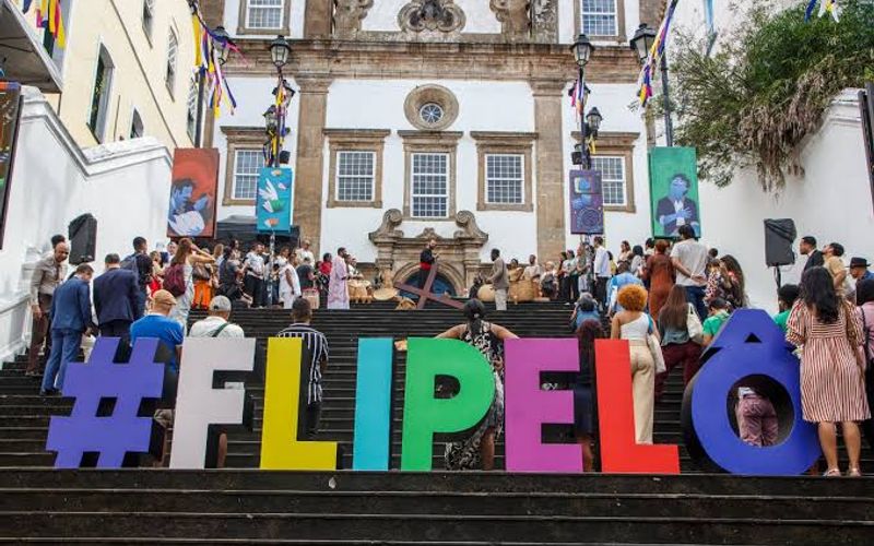 A Agenda de Salvador re&uacute;ne cerca de 500 escritores convidados, durante a Flipel&ocirc; e prova que o evento vai muito al&eacute;m da literatura e re&uacute;ne oficinas, debates, exposi&ccedil;&otilde;es e apresenta&ccedil;&otilde;es culturais/Foto: Divulga&ccedil;&atilde;o