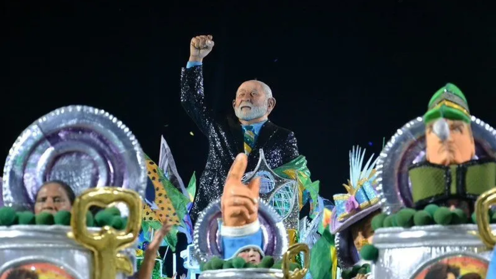 Escola de samba que homenageou Lula &eacute; rebaixada no Carnaval do Rio de Janeiro.Foto: Alex Ferro/ Riotour