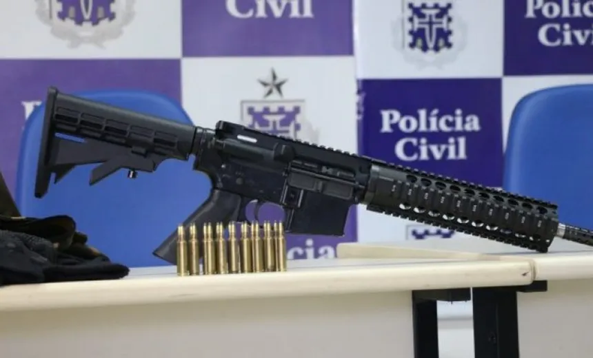Exército proíbe compra de fuzil por cidadão comum mas libera pistola de 9mm e .45
