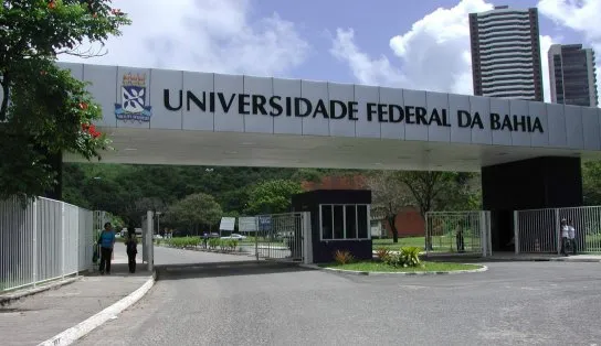 Universidade Federal da Bahia retoma obrigatoriedade do uso de máscaras após aumentos de casos de Covid-19 na Bahia